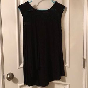 forCynthia black tank top with patterns